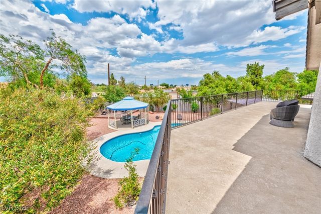 6965 South Valley View Boulevard, Las Vegas, NV 89118