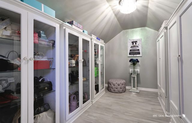 9313 Loch Glen Drive, Lakewood, IL 60014