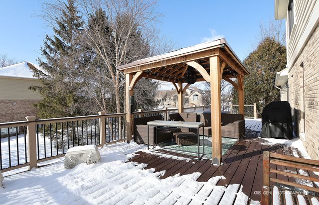 9313 Loch Glen Drive, Lakewood, IL 60014