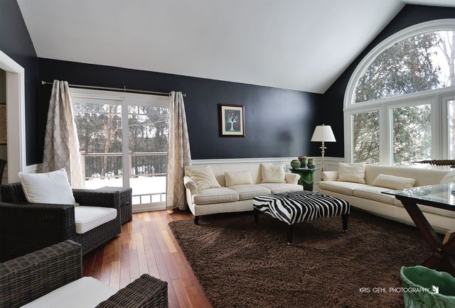 9313 Loch Glen Drive, Lakewood, IL 60014