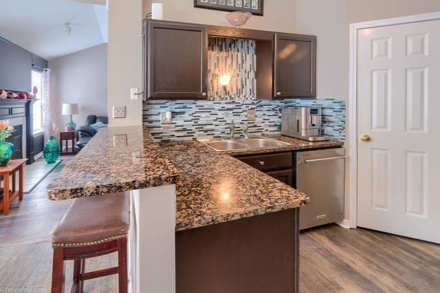 4211 Maplewood Meadows Avenue Avenue, Grand Blanc, MI 48439