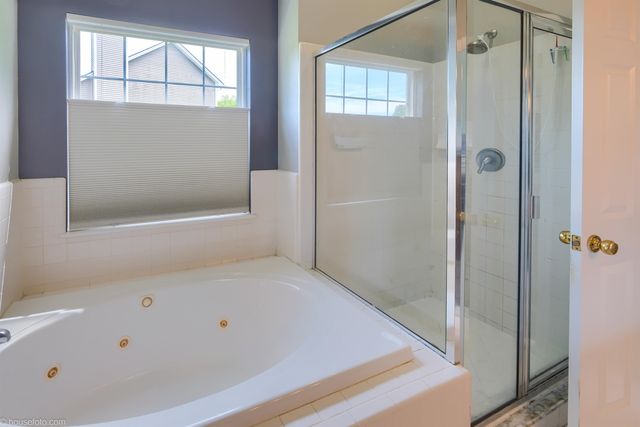 4211 Maplewood Meadows Avenue Avenue, Grand Blanc, MI 48439