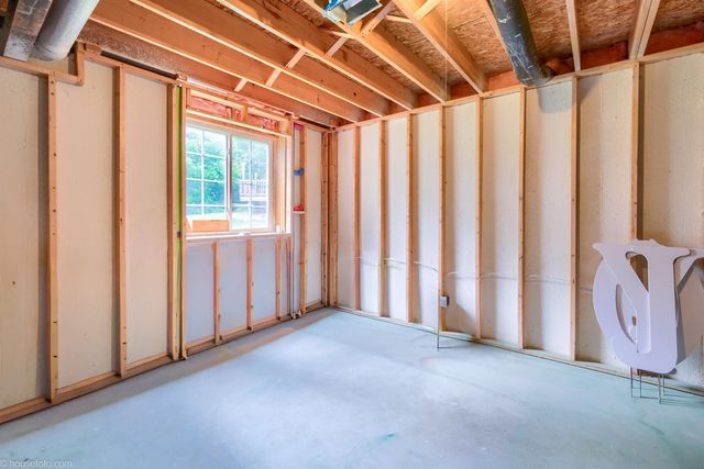 4211 Maplewood Meadows Avenue Avenue, Grand Blanc, MI 48439
