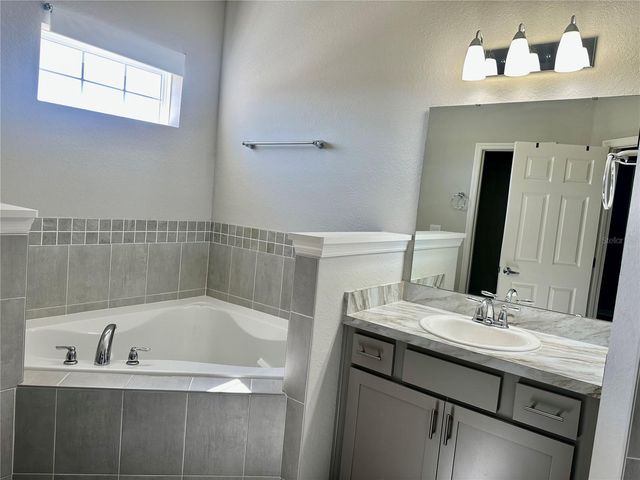 4403 HUMMINGBIRD LANE, Haines City, FL 33844