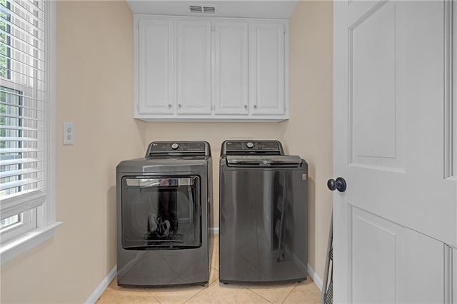 2694 Elmhurst Court, Kennesaw, GA 30152