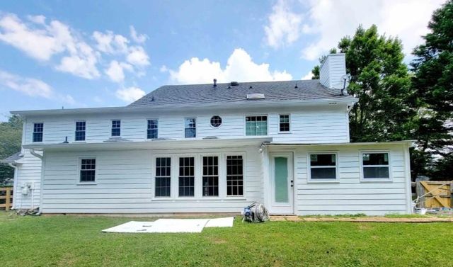 2694 Elmhurst Court, Kennesaw, GA 30152