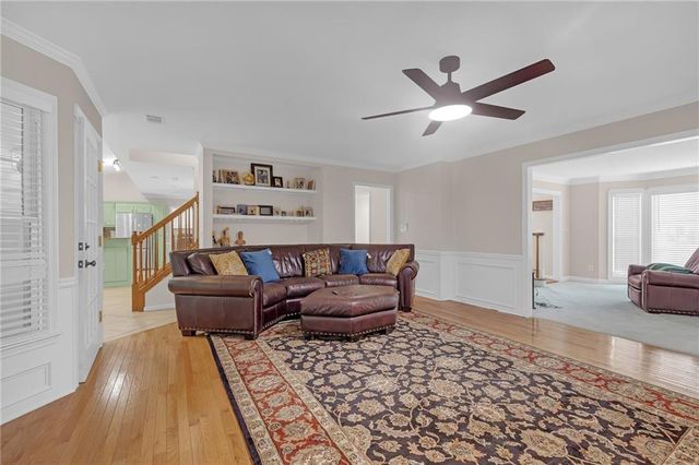 2694 Elmhurst Court, Kennesaw, GA 30152