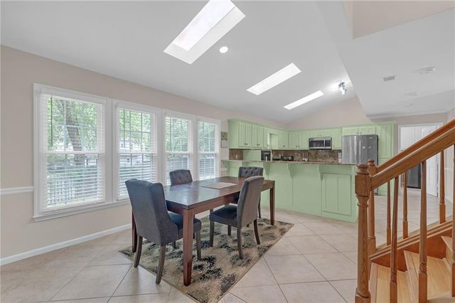 2694 Elmhurst Court, Kennesaw, GA 30152