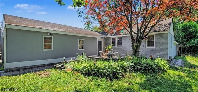 347 Somerset St, Long Hill Twp., NJ 07980
