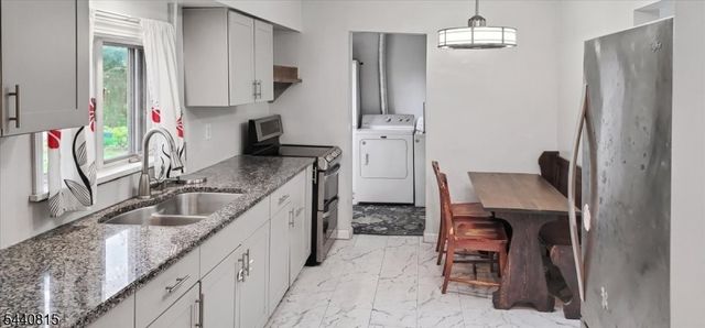 347 Somerset St, Long Hill Twp., NJ 07980