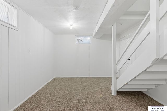 7416 S 85th Street, La Vista, NE 68128