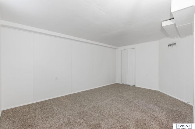 7416 S 85th Street, La Vista, NE 68128