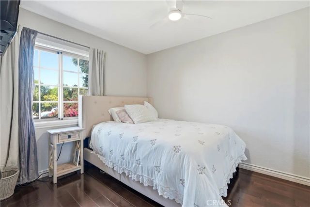 13945 Simshaw Avenue, Sylmar, CA 91342