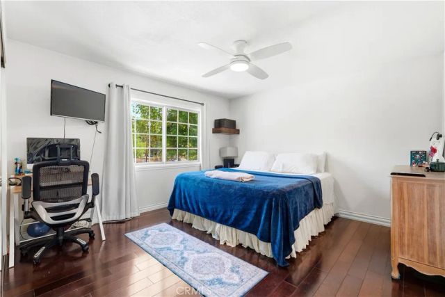 13945 Simshaw Avenue, Sylmar, CA 91342