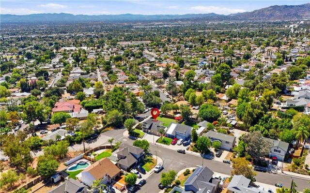 13945 Simshaw Avenue, Sylmar, CA 91342