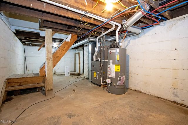 27 S State Street, Rittman, OH 44270