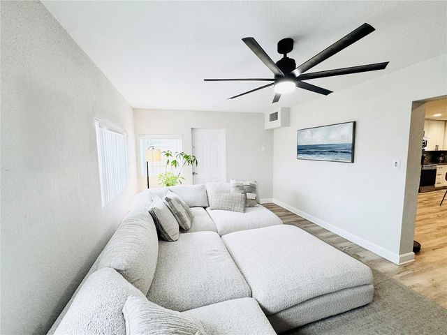 6821 ANCHOR WAY, Sarasota, FL 34231