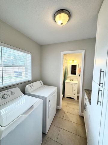 6821 ANCHOR WAY, Sarasota, FL 34231