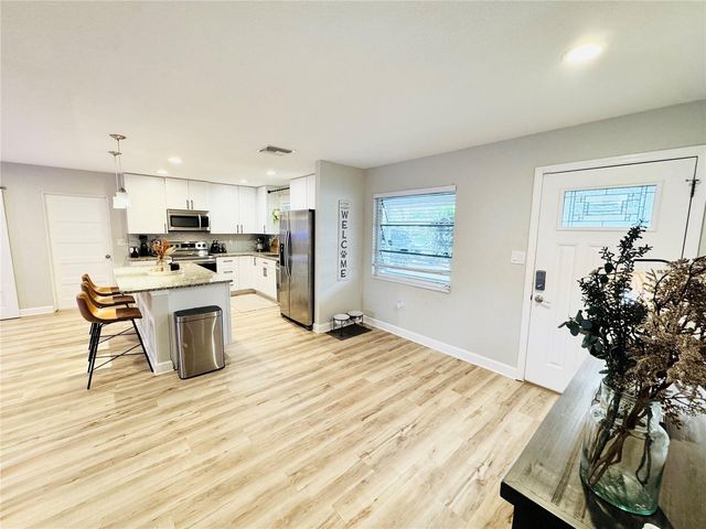 6821 ANCHOR WAY, Sarasota, FL 34231