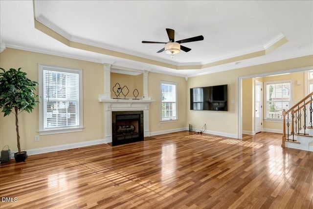 812 Winding Oak Way, Clayton, NC 27527