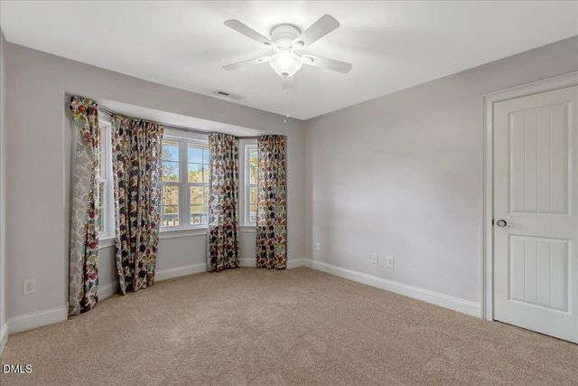 812 Winding Oak Way, Clayton, NC 27527