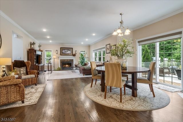 6 Jared Pl, Mount Olive Twp., NJ 07828
