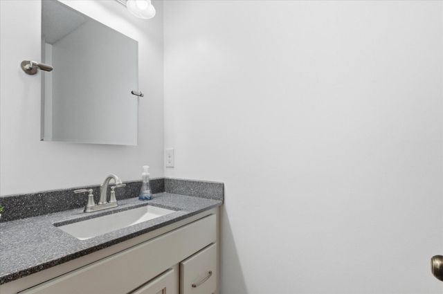 1312 WEAVER DR, Columbia, MO 65203