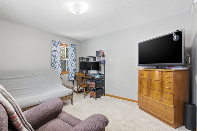 1312 WEAVER DR, Columbia, MO 65203