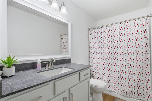 1312 WEAVER DR, Columbia, MO 65203