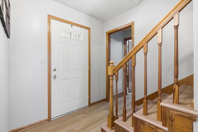 1312 WEAVER DR, Columbia, MO 65203