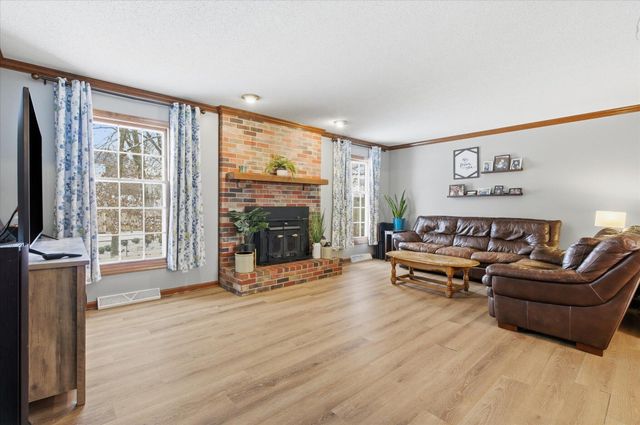 1312 WEAVER DR, Columbia, MO 65203