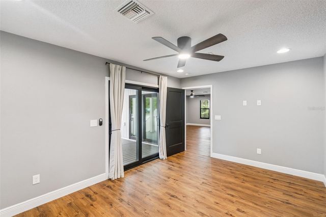 4777 CR 306A, Lake Panasoffkee, FL 33538