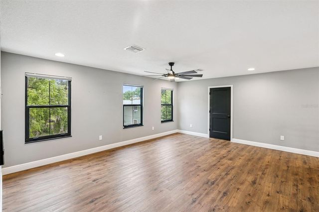 4777 CR 306A, Lake Panasoffkee, FL 33538