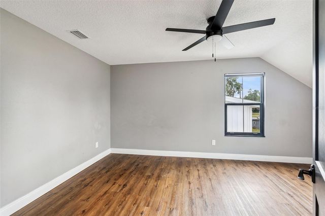 4777 CR 306A, Lake Panasoffkee, FL 33538
