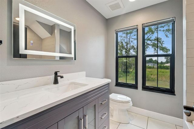 4777 CR 306A, Lake Panasoffkee, FL 33538