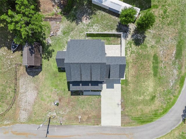 4777 CR 306A, Lake Panasoffkee, FL 33538