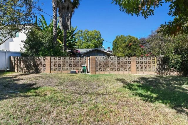 5136 Noble Ave, Sherman Oaks, CA 91403