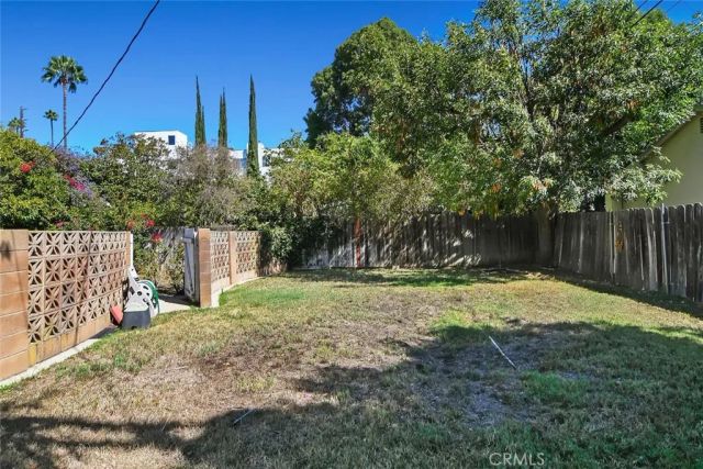 5136 Noble Ave, Sherman Oaks, CA 91403