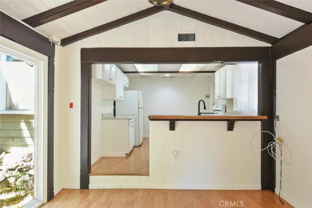 5136 Noble Ave, Sherman Oaks, CA 91403