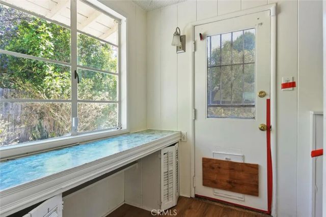 5136 Noble Ave, Sherman Oaks, CA 91403