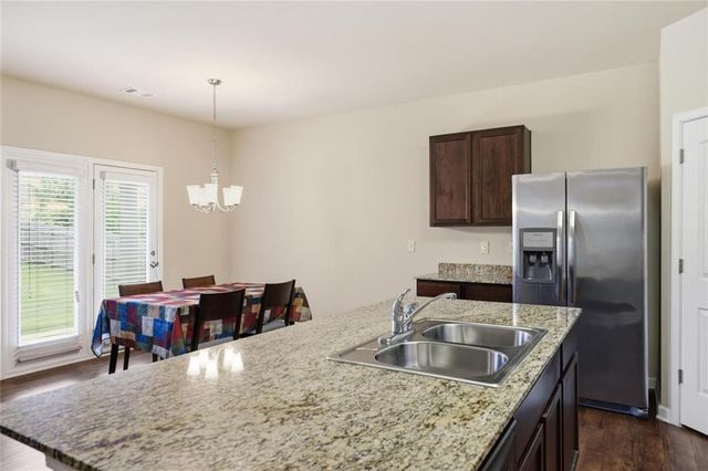 8482 Glenview Street, Douglasville, GA 30134