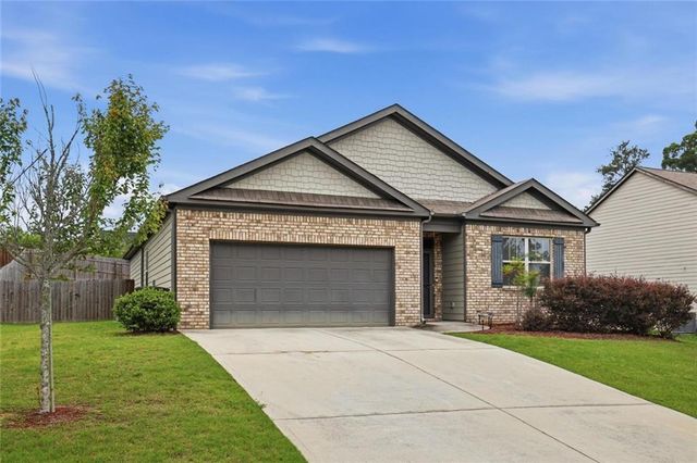 8482 Glenview Street, Douglasville, GA 30134