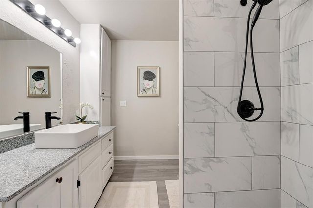 12136 Thorn Ridge Road, Oklahoma City, OK 73120