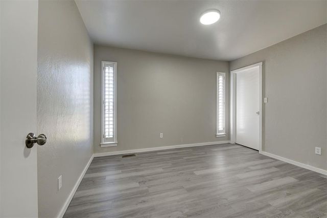 12136 Thorn Ridge Road, Oklahoma City, OK 73120