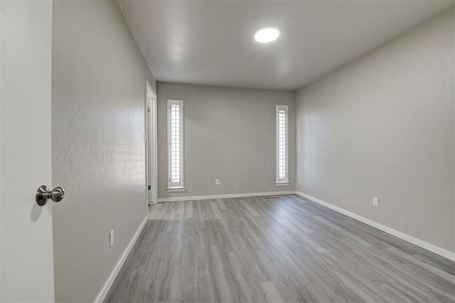 12136 Thorn Ridge Road, Oklahoma City, OK 73120