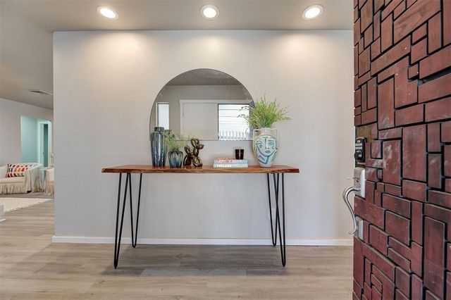 12136 Thorn Ridge Road, Oklahoma City, OK 73120