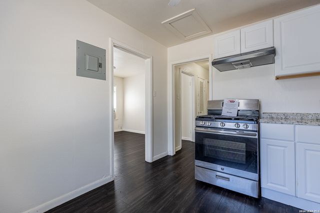 534 WALTON AVE, San Antonio, TX 78225