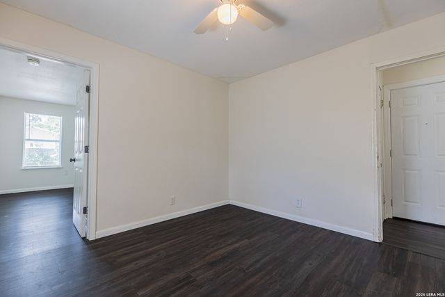 534 WALTON AVE, San Antonio, TX 78225