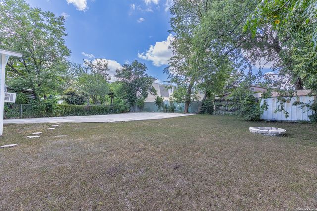 534 WALTON AVE, San Antonio, TX 78225