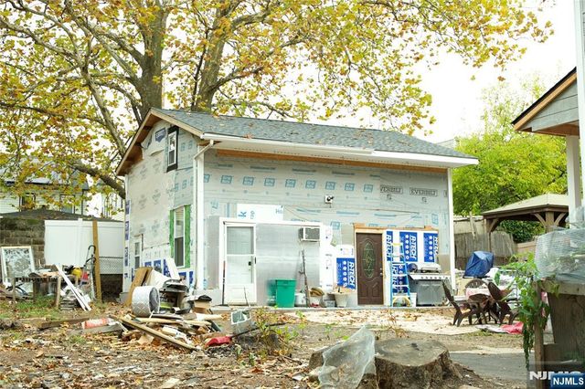 39 Wolcott Terrace, Newark, NJ 07112